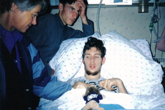 150129-martin-pistorius-hospital-8p_3c0e786e085194e319989af56de52e02.nbcnews-fp-1200-800