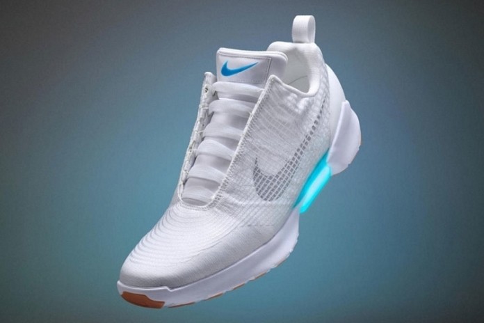 nike-hyperadapt-self-lacing-shoes-3