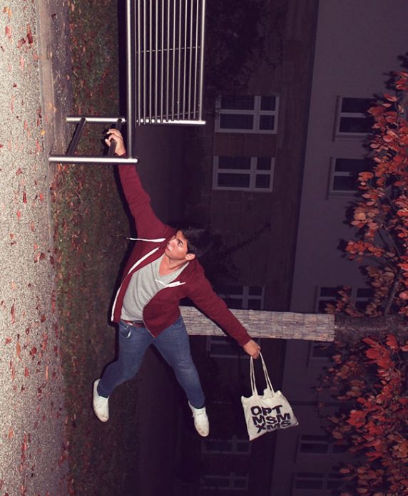 forced-perspective-creative-angle-photography-50-570ce800db5b5_605